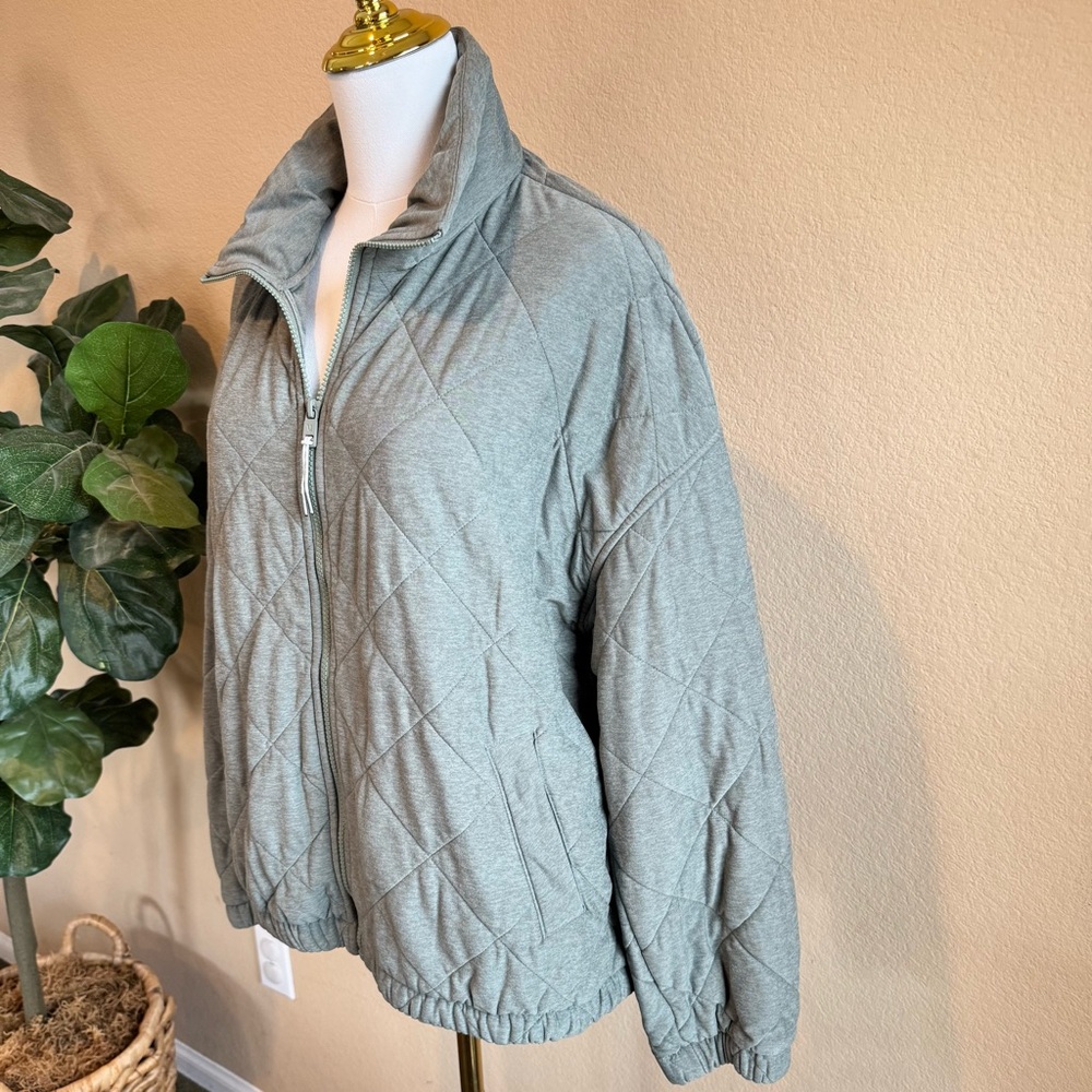 VUORI Halo Insulated Jacket Women’s Large Pistachio Green Quilted Primaloft - Picture 5 of 16